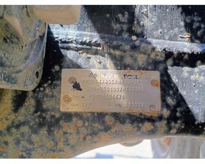 Meritor 3.90 Front, Rear Differential Assembly for a Peterbilt 377