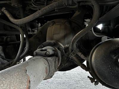 Meritor RS-21-145 5.57 Rear Differential for a Freightliner M2