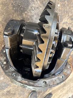 Spicer 3.25 Rear Differential