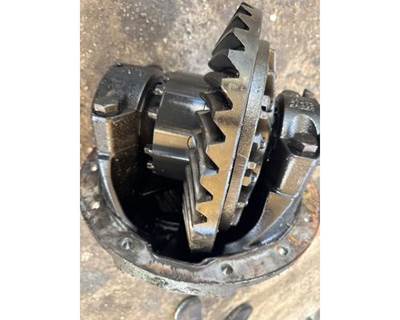 Spicer 3.25 Rear Differential