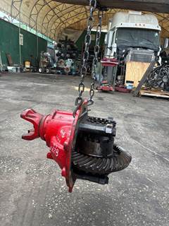Volvo VNL Rear Differential for a Volvo Truck VNL
