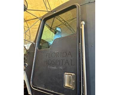 Kenworth T300 Front Door Assembly