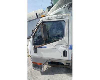 Front Door Assembly for a Mitsubishi Fuso FE649