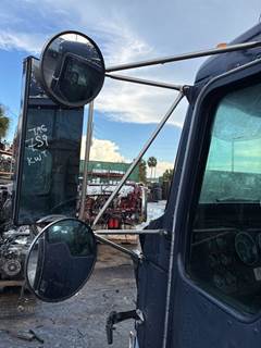 Kenworth T300 Door Mirror