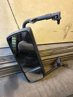 Volvo VNL Door Mirror for a Volvo Truck VNL