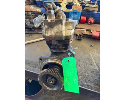 Detroit DD13 Air Compressor for a Freightliner Cascadia