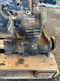 Freightliner Cascadia Air Compressor