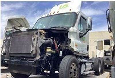 Detroit DD13 Engine for a Freightliner Cascadia