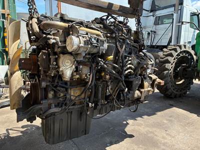 Detroit DD15 Engine for a Freightliner Cascadia