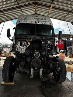 Freightliner Cascadia Engine