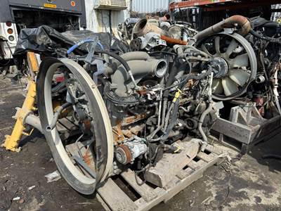 Paccar T700 Engine for a Kenworth T700