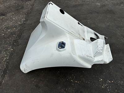 International 9100 Fender