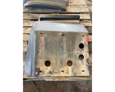 Mack RD Fender