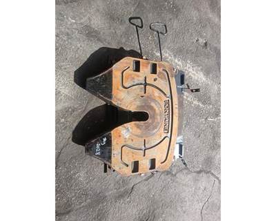 Fontaine VNL Fifth Wheel for a Volvo VNL