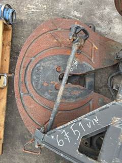 International LF687 Fifth Wheel