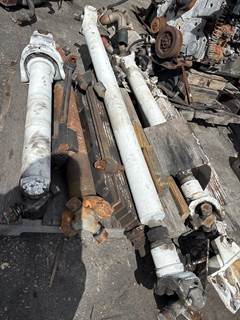 Advance Mixer TEREX ADVANCE MIXER Front Driveshaft for a Terex Advance Mixer