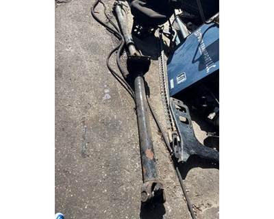 Freightliner Century Class 120 Front Driveshaft for a Freightliner C120