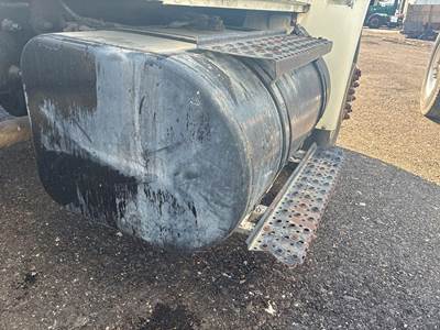 International 4300 Fuel Tank