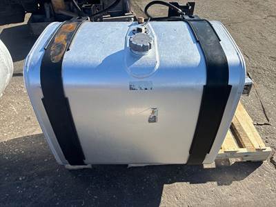 Fuel Tank for a Mack
