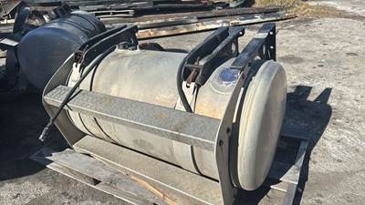 Fuel Tank for a Peterbilt