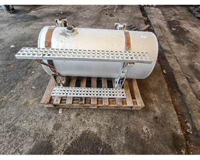 Volvo Fuel Tank