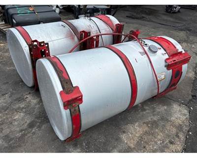 Volvo VNL Fuel Tank for a Volvo Truck VNL