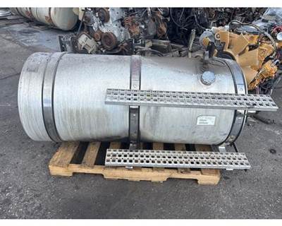 Volvo VNL Fuel Tank for a Volvo Truck VNL