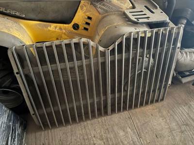 International 9400 Grille