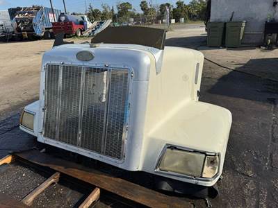 Peterbilt Hood