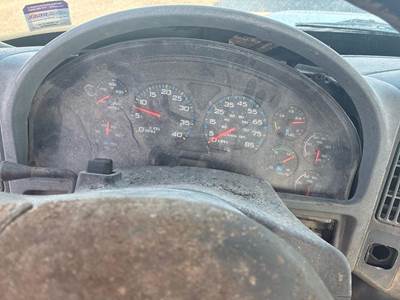 International MA025 Instrument Panel Cluster