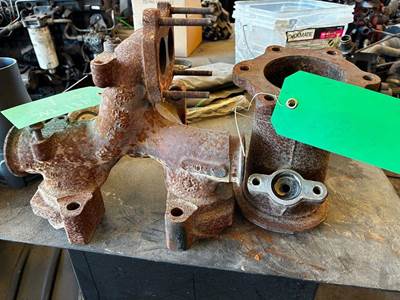 Detroit DD15 Intake Manifold