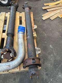 Volvo VNL Rear Driveshaft for a Volvo Truck VNL