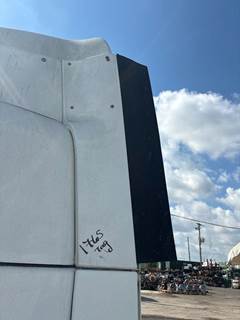 Freightliner Cascadia Fairing