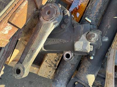 International 4700 Steering Gear / Rack