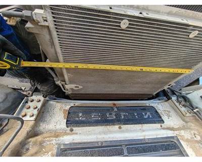 TRW/ROSS Steering Gear / Rack for a Sterling Truck Acterra