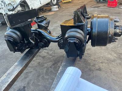 Tag / Pusher Axle
