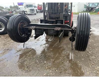 Steerable axle