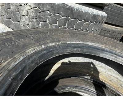 245 70R 19.5