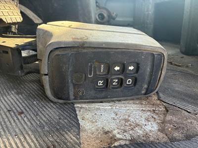 International MA025 Transmission Part