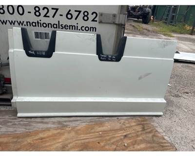 Freightliner Cascadia Truck Skirt
