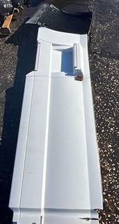 Volvo VNL Truck Skirt for a Volvo Truck VNL