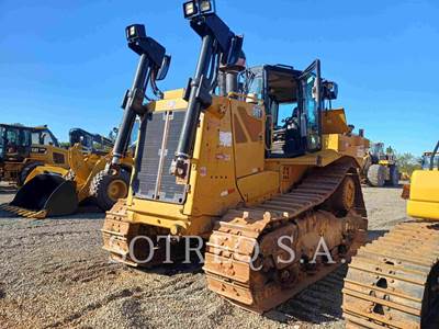 Caterpillar D8T Dozer