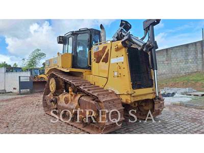 Caterpillar D8T Dozer
