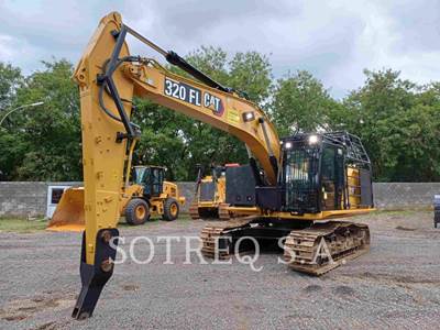 Caterpillar 320 Excavator