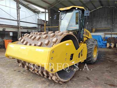Caterpillar CS11GC Smooth Drum Roller Compactor
