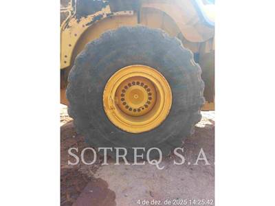 Caterpillar 972L Wheel Loader