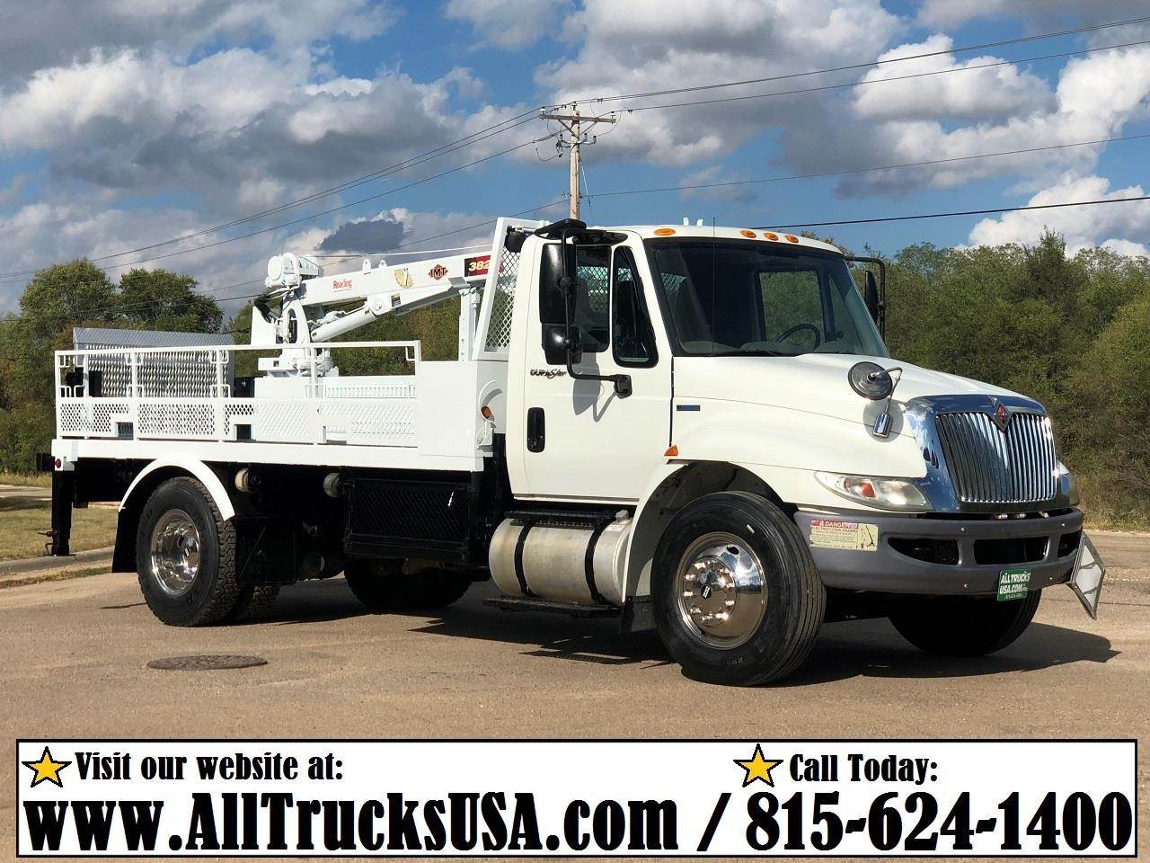 International DuraStar 4300 Crane Truck 2010 IMT 3820 Crane