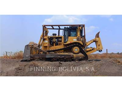 Caterpillar D8T Dozer