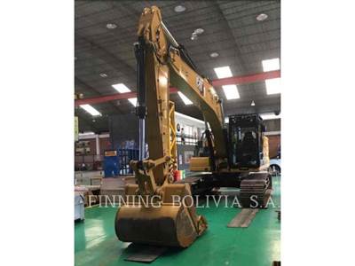 Caterpillar 320 Excavator