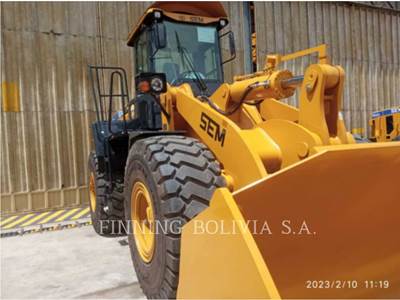 SEM SEM668D Wheel Loader